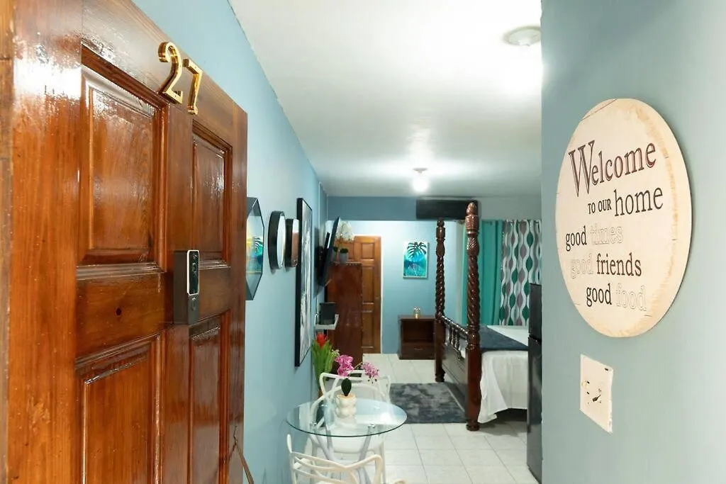 New Kingston Central Location Gated Apartment