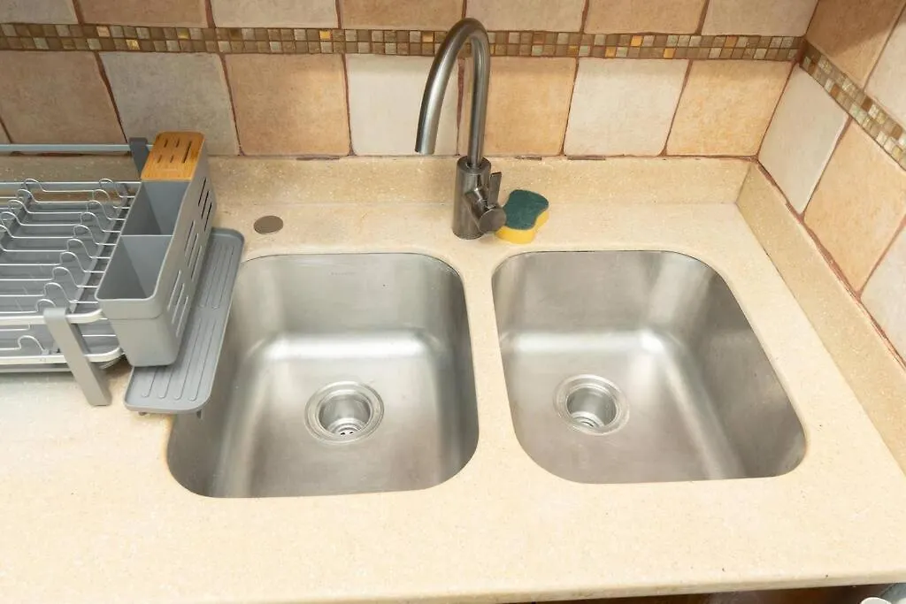 New Kingston Central Location Gated Apartment